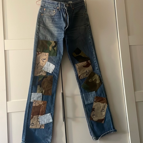 Levis- Urban Renewal Jeans- Size W32 and L34 - Picture 1 of 2